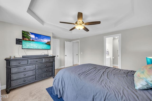 469 Texanna Way, Holly Springs, NC 27540