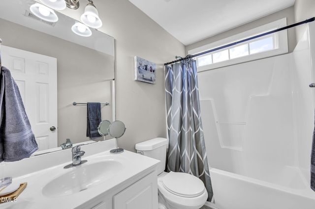 469 Texanna Way, Holly Springs, NC 27540