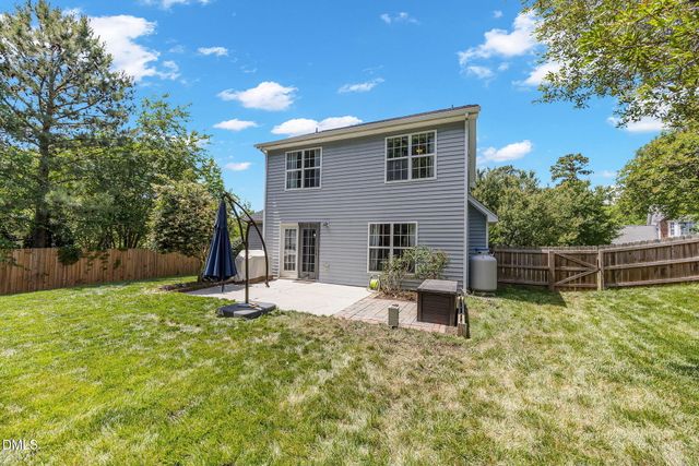 469 Texanna Way, Holly Springs, NC 27540