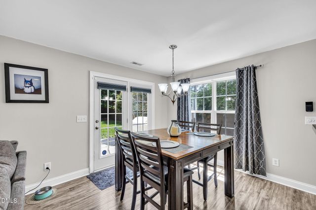 469 Texanna Way, Holly Springs, NC 27540