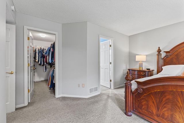 8048 Ranchview Lane N, Maple Grove, MN 55311