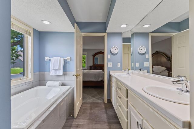 8048 Ranchview Lane N, Maple Grove, MN 55311
