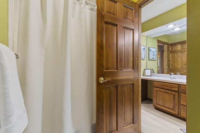 8048 Ranchview Lane N, Maple Grove, MN 55311
