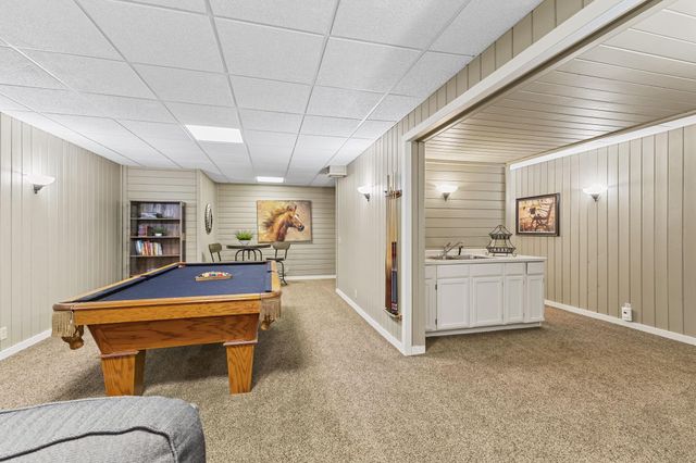 8048 Ranchview Lane N, Maple Grove, MN 55311
