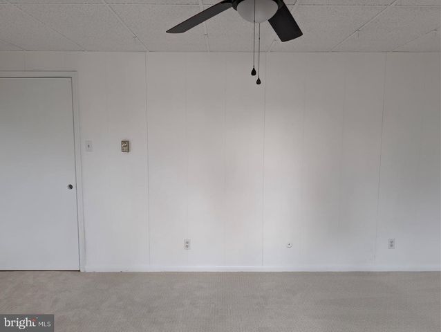 110 COLONIAL, Norristown, PA 19403