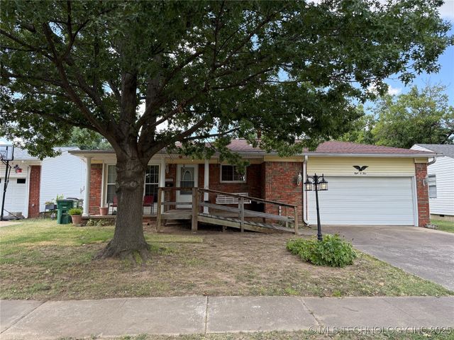 804 N Atlanta Street, Owasso, OK 74055