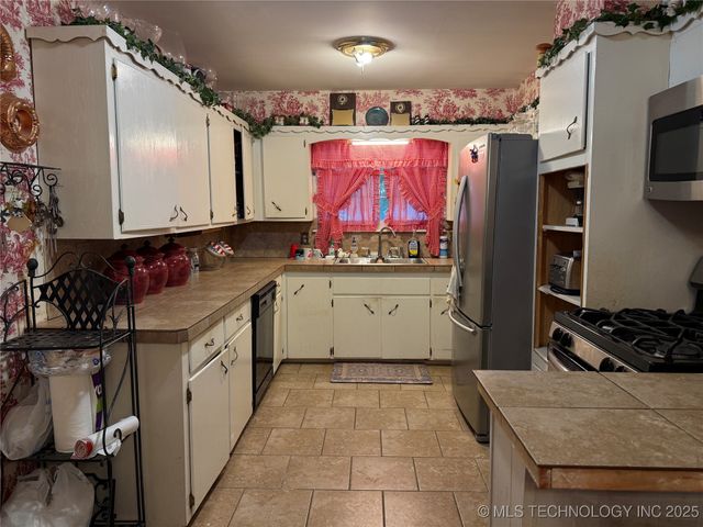 804 N Atlanta Street, Owasso, OK 74055