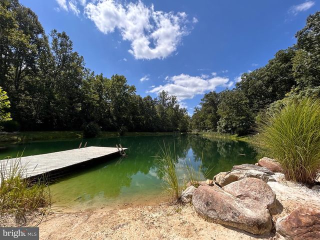 444 NUGGET DR, Capon Bridge, WV 26711