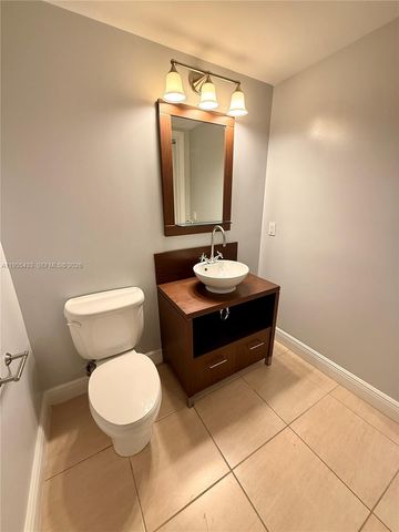 610 Clematis St 825, West Palm Beach, FL 33401