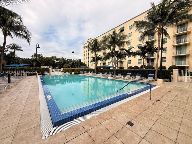 610 Clematis St 825, West Palm Beach, FL 33401