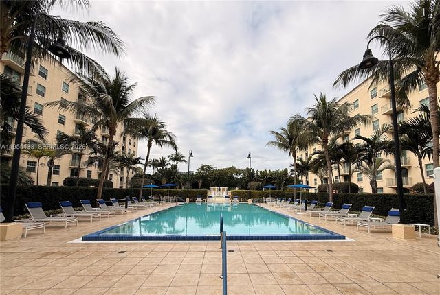 610 Clematis St 825, West Palm Beach, FL 33401