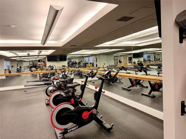 610 Clematis St 825, West Palm Beach, FL 33401