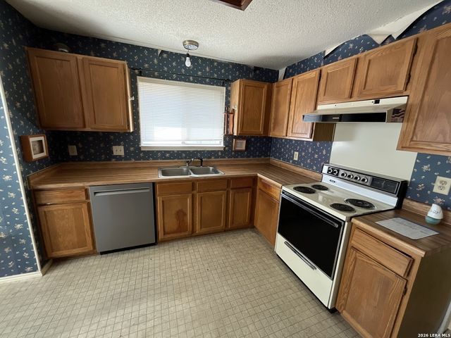 6311 Tally Gate, San Antonio, TX 78240