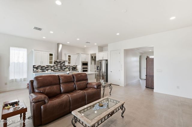 30660 S Osprey Drive, Oracle, AZ 85623