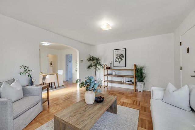 817 Circle Court, South San Francisco, CA 94080