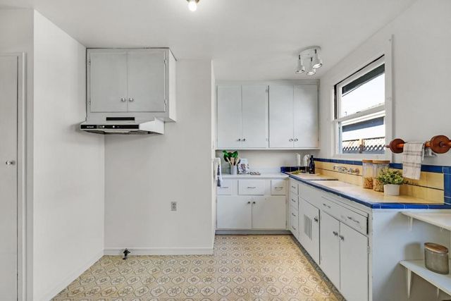 817 Circle Court, South San Francisco, CA 94080