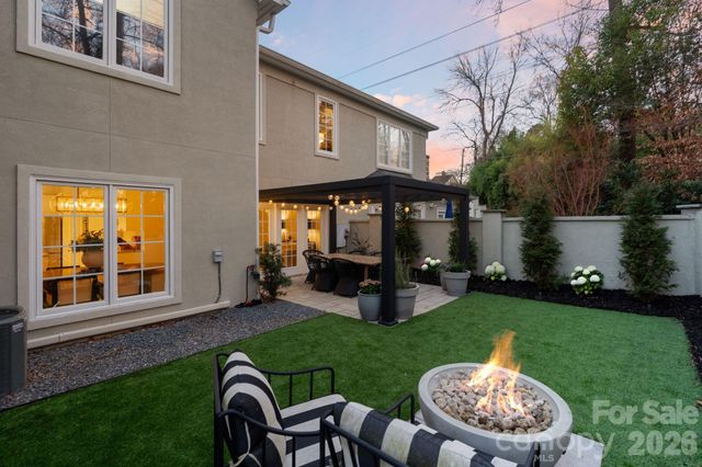 3431 Royal Crest Drive, Charlotte, NC 28210