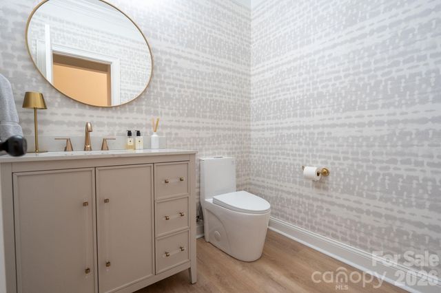 3431 Royal Crest Drive, Charlotte, NC 28210