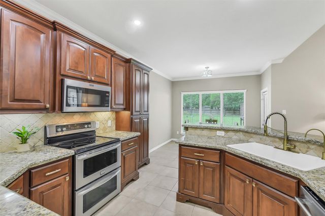 18008 Cindy Lane, Conroe, TX 77302