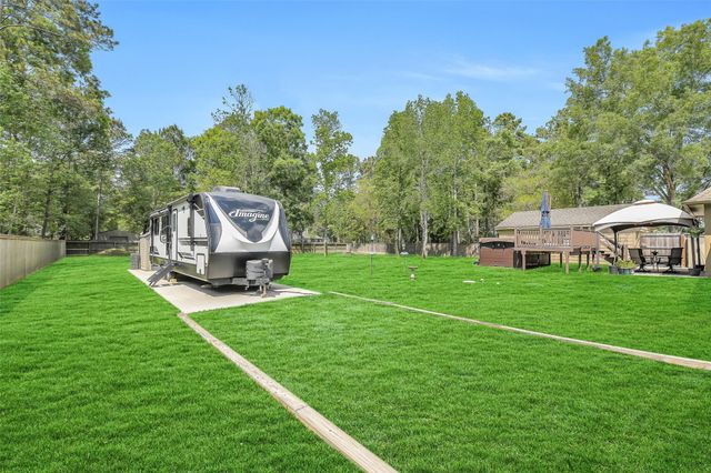 18008 Cindy Lane, Conroe, TX 77302