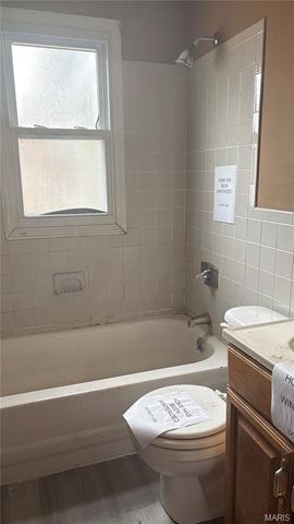 10506 Hoyt Drive, Riverview, MO 63137