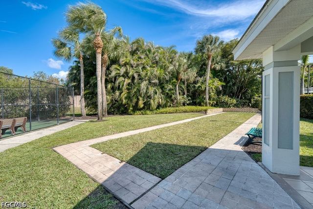 23039 Lone Oak DR, Estero, FL 33928