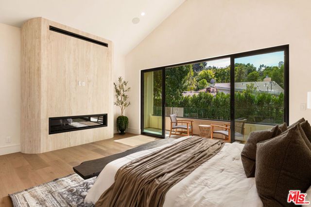18100 Karen Drive, Tarzana (los Angeles), CA 91356