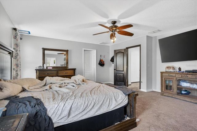 2133 FICUS STREET, Mascotte, FL 34753