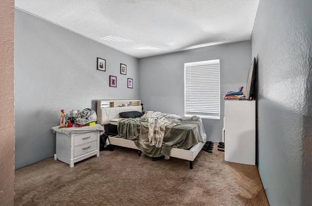 2133 FICUS STREET, Mascotte, FL 34753