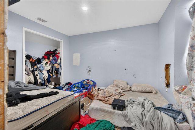 2133 FICUS STREET, Mascotte, FL 34753