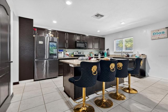 2133 FICUS STREET, Mascotte, FL 34753