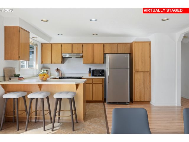 1255 Sw 217TH Ave, Beaverton, OR 97003