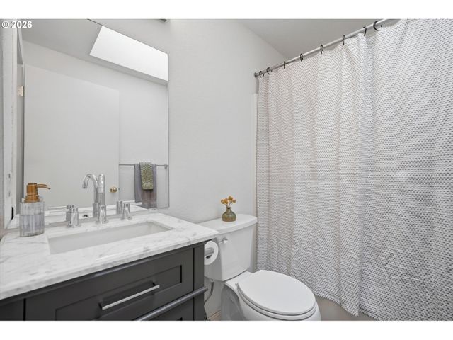 1255 Sw 217TH Ave, Beaverton, OR 97003