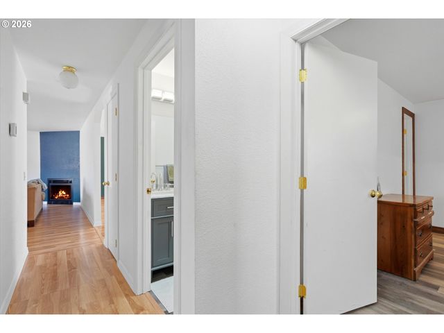 1255 Sw 217TH Ave, Beaverton, OR 97003