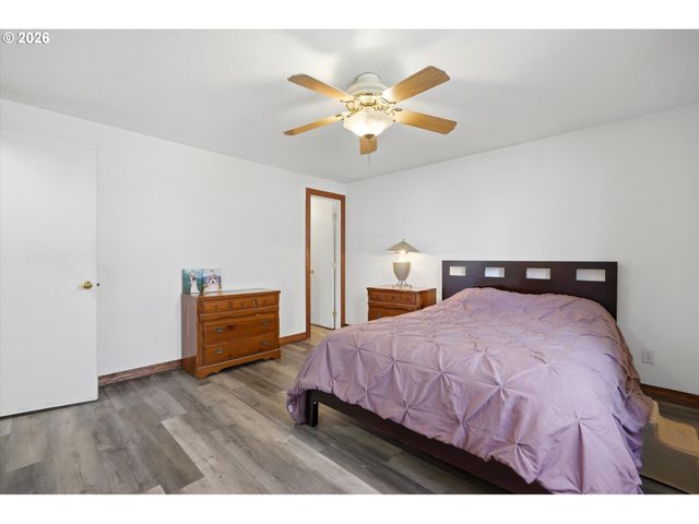 1255 Sw 217TH Ave, Beaverton, OR 97003