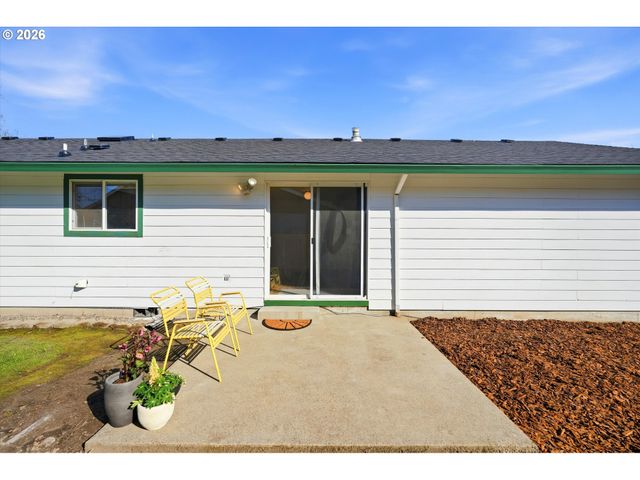 1255 Sw 217TH Ave, Beaverton, OR 97003