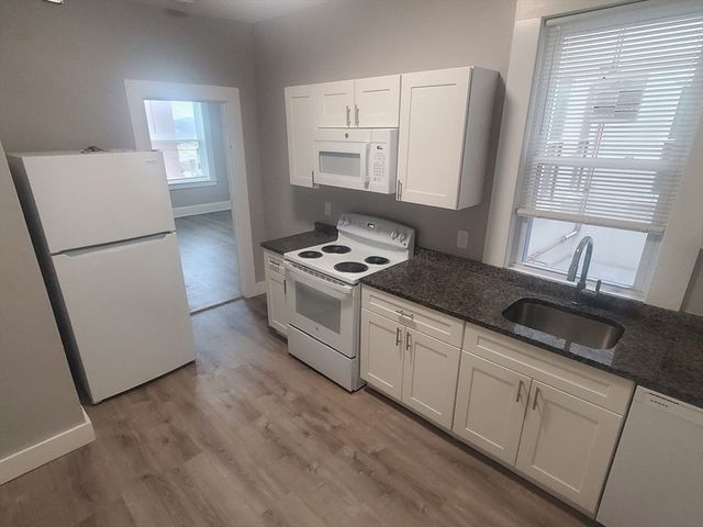 738 Washington Street 11, Norwood, MA 02062