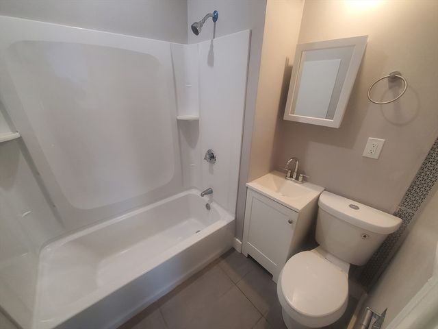 738 Washington Street 11, Norwood, MA 02062