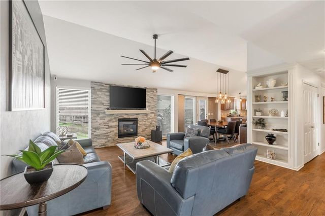 8911 NE 117th Terrace, Kansas City, MO 64157