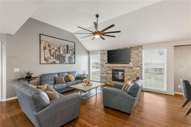 8911 NE 117th Terrace, Kansas City, MO 64157