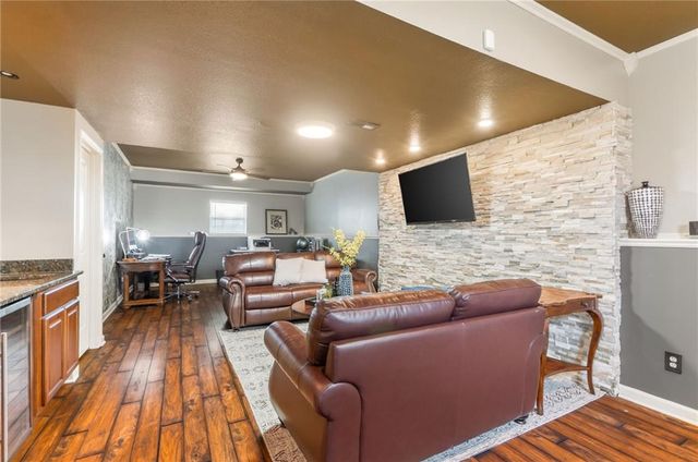 8911 NE 117th Terrace, Kansas City, MO 64157