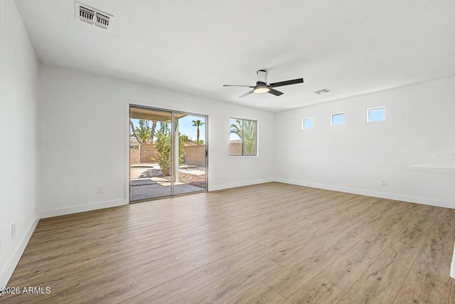 17514 W BOCA RATON Road, Surprise, AZ 85388