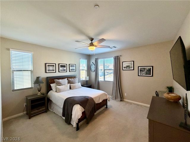 572 Pear Lake Street, Las Vegas, NV 89138