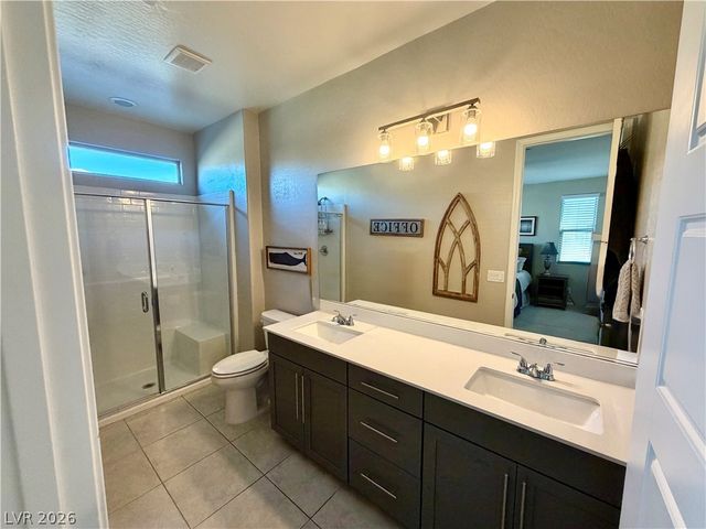 572 Pear Lake Street, Las Vegas, NV 89138