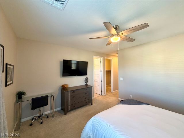 572 Pear Lake Street, Las Vegas, NV 89138