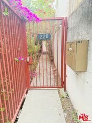 220 N Louise Street C, Glendale, CA 91206
