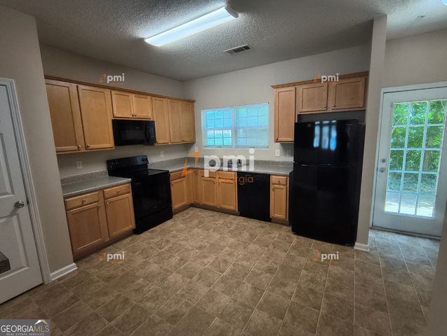 163 Chastain Way, Newnan, GA 30263
