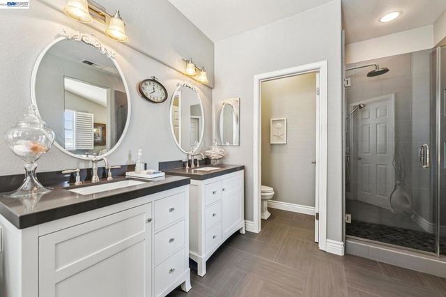 3158 Persimmon Cir, Pleasanton, CA 94588