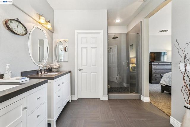 3158 Persimmon Cir, Pleasanton, CA 94588