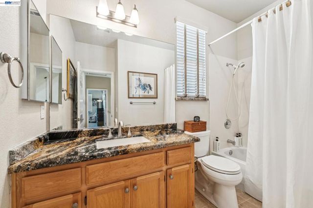 3158 Persimmon Cir, Pleasanton, CA 94588